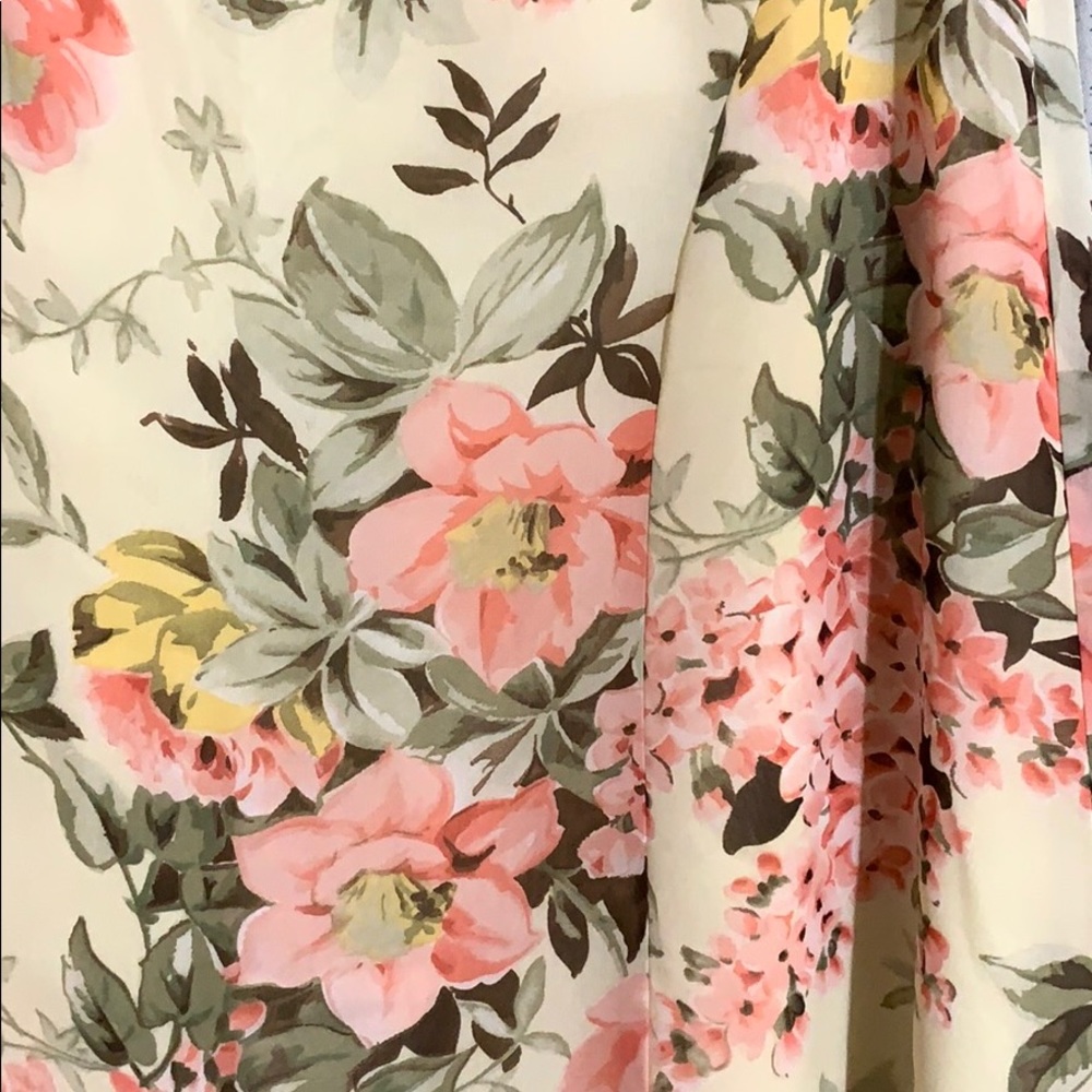 Coldwater Creek - Picture 2 of 5